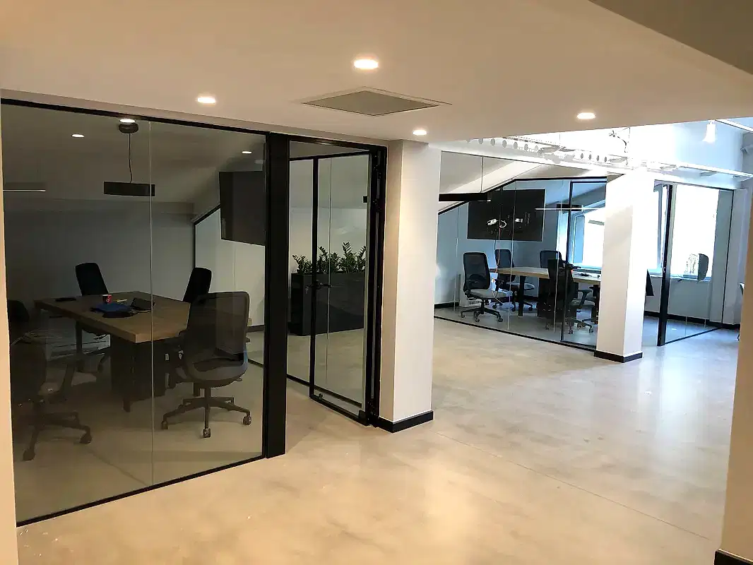 Ekoline Sistem Hoppe Kapılı Cam Bölme