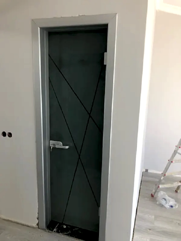 Alüminyum Kasalı & Rondo Aksesuarlı Kumlama Cam Kapılar